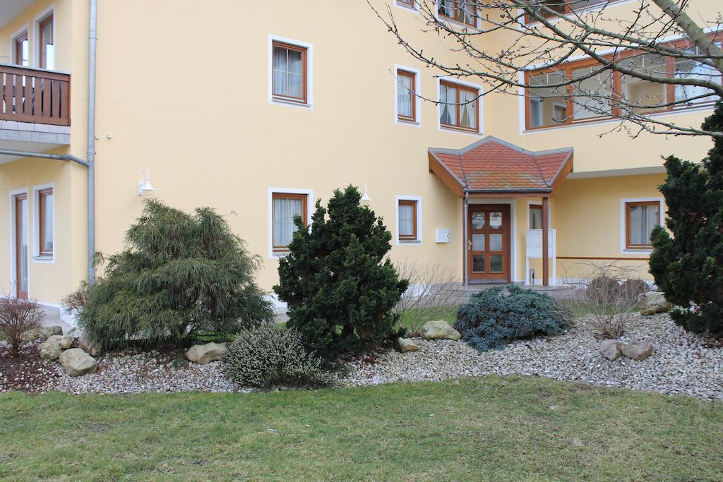 Hotel Garni Vogelsang Bad Füssing Kültér fotó