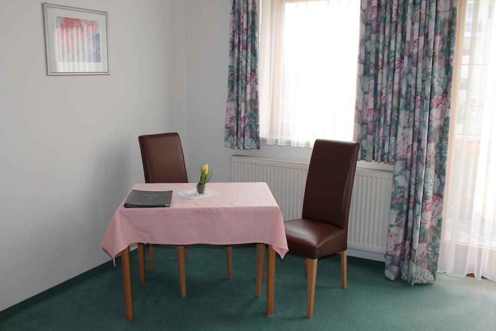 Hotel Garni Vogelsang Bad Füssing Szoba fotó