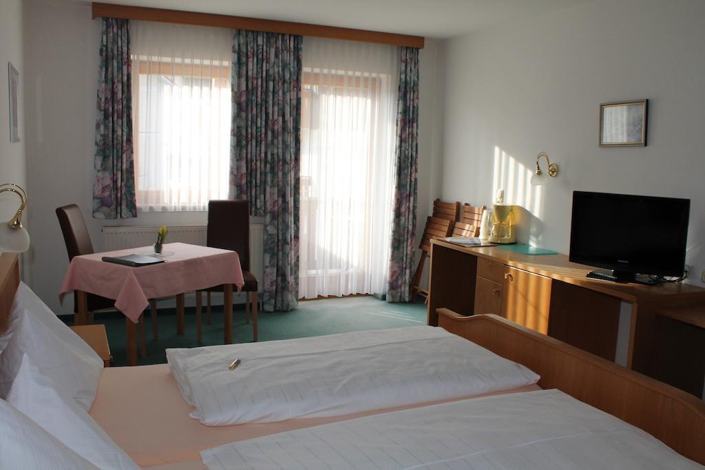 Hotel Garni Vogelsang Bad Füssing Kültér fotó