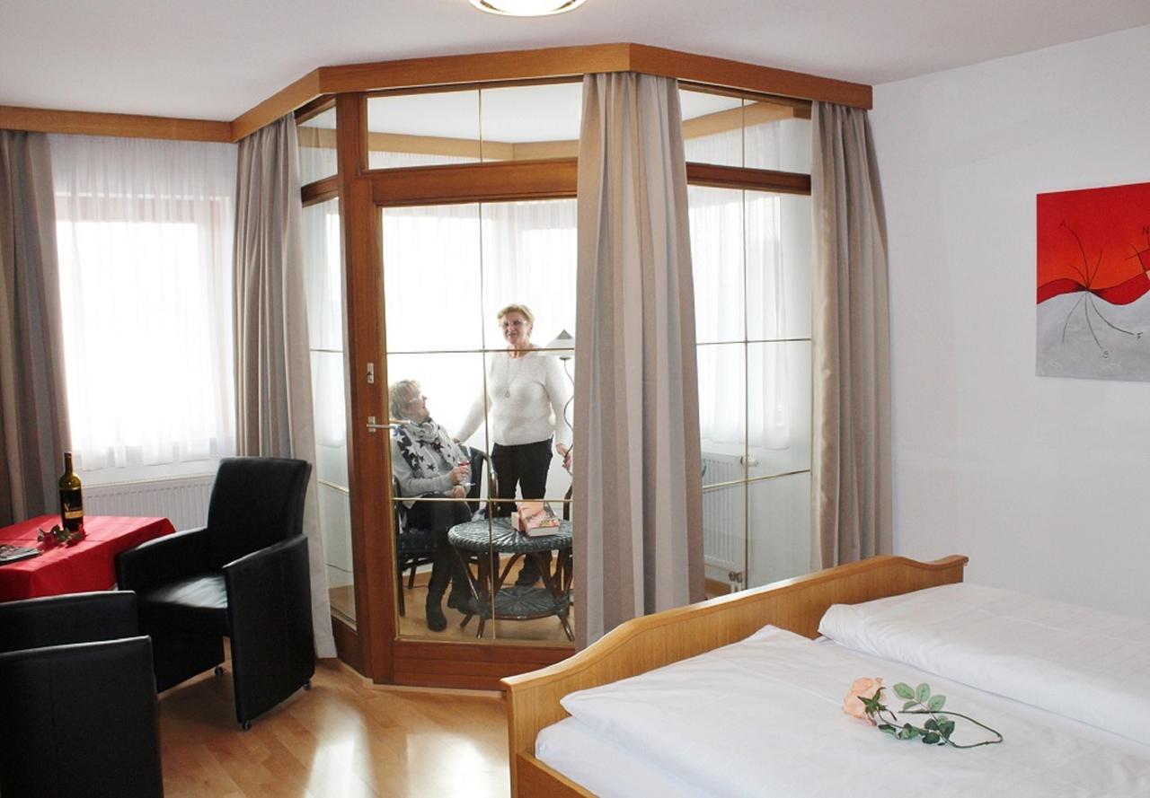 Hotel Garni Vogelsang Bad Füssing Kültér fotó